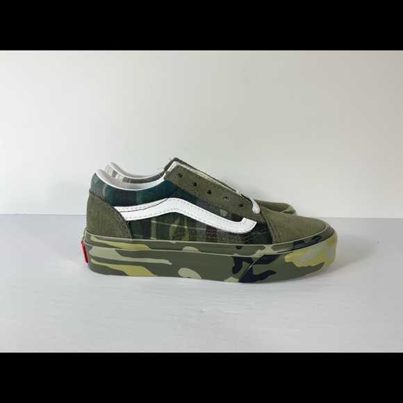 Vans Old Skool Plaid Camo Grape Leaf Sneakers - Picture 2 of 4